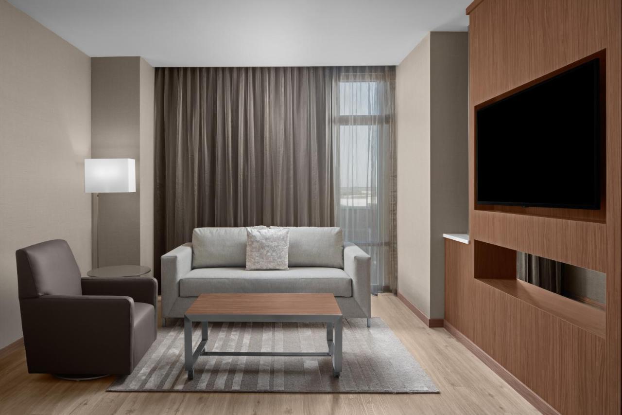Ac Hotel By Marriott Charlotte Ballantyne Ngoại thất bức ảnh