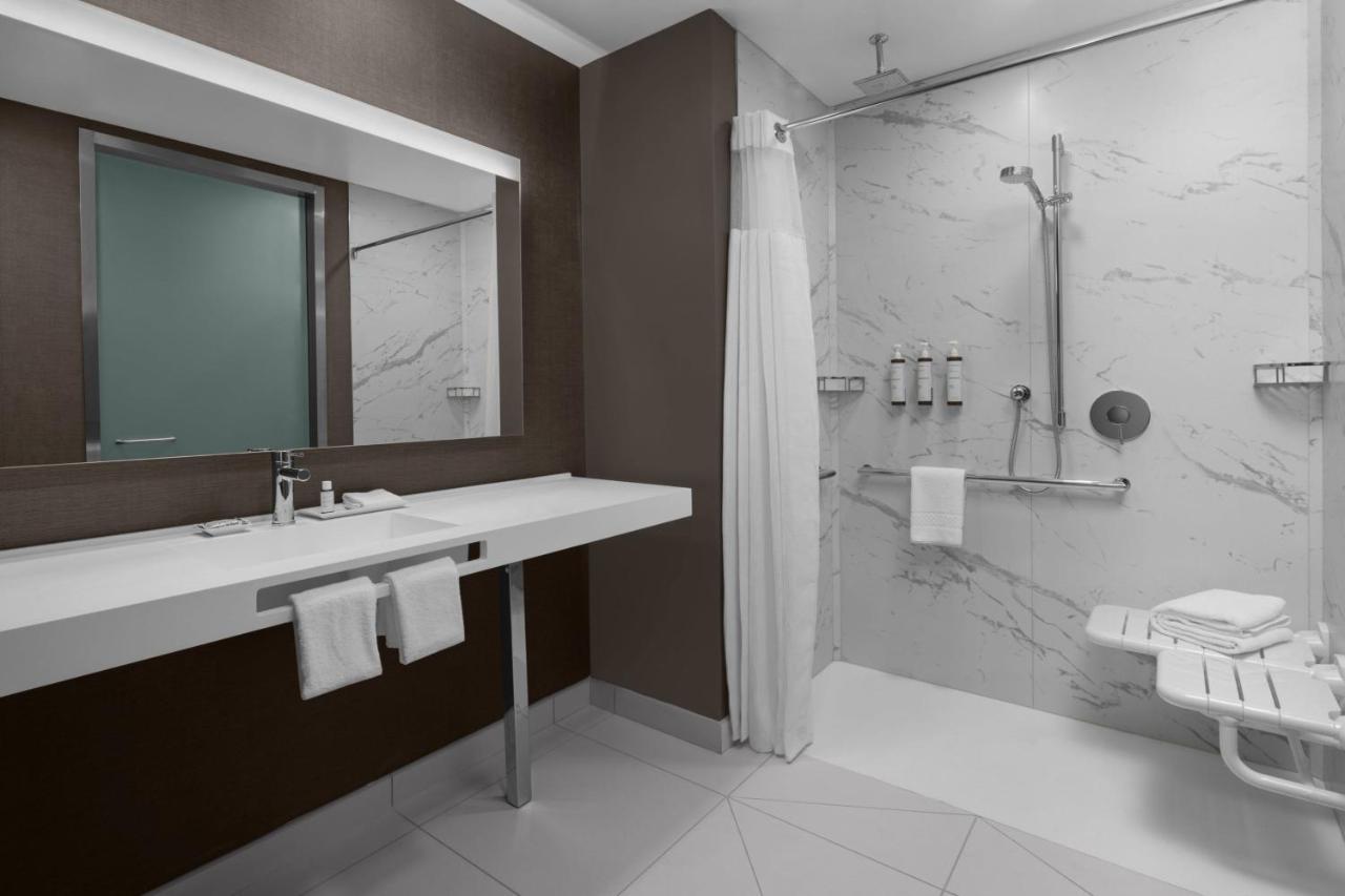 Ac Hotel By Marriott Charlotte Ballantyne Ngoại thất bức ảnh